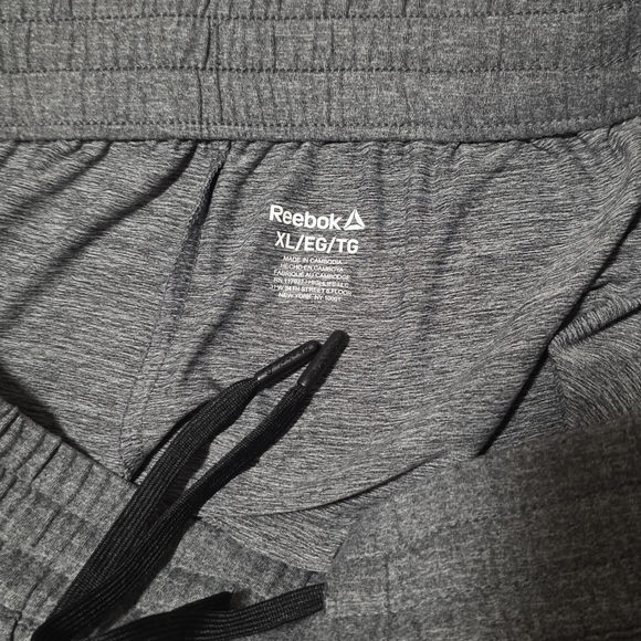 3 For 25 | Reebok Women's Charcoal GRAY Athletic Shorts-XL - Picture 3 of 4